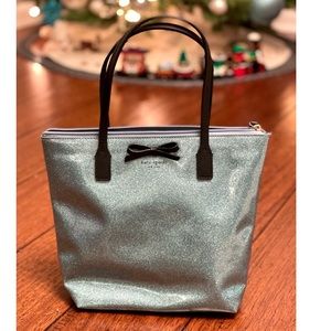 Kate Spade tote - like new condition